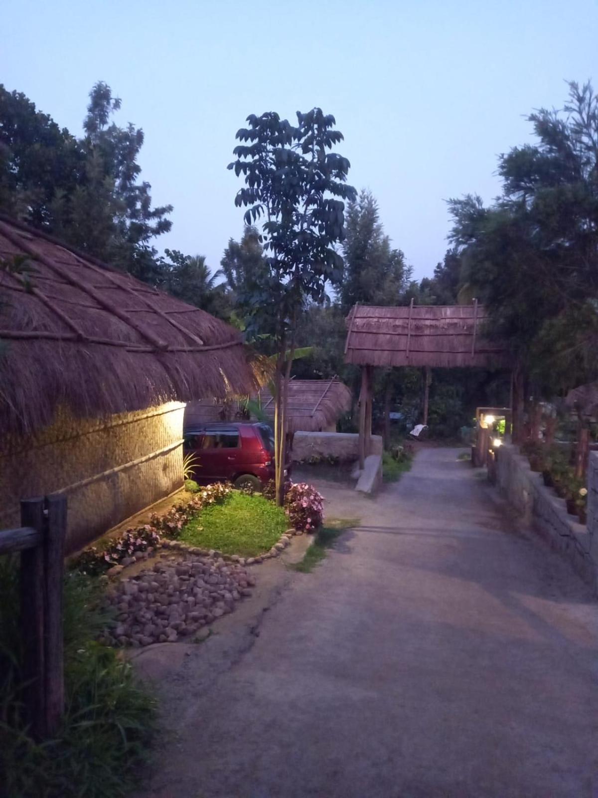 Nature Tones By Brdge Hospitality Maraiyur Exterior photo